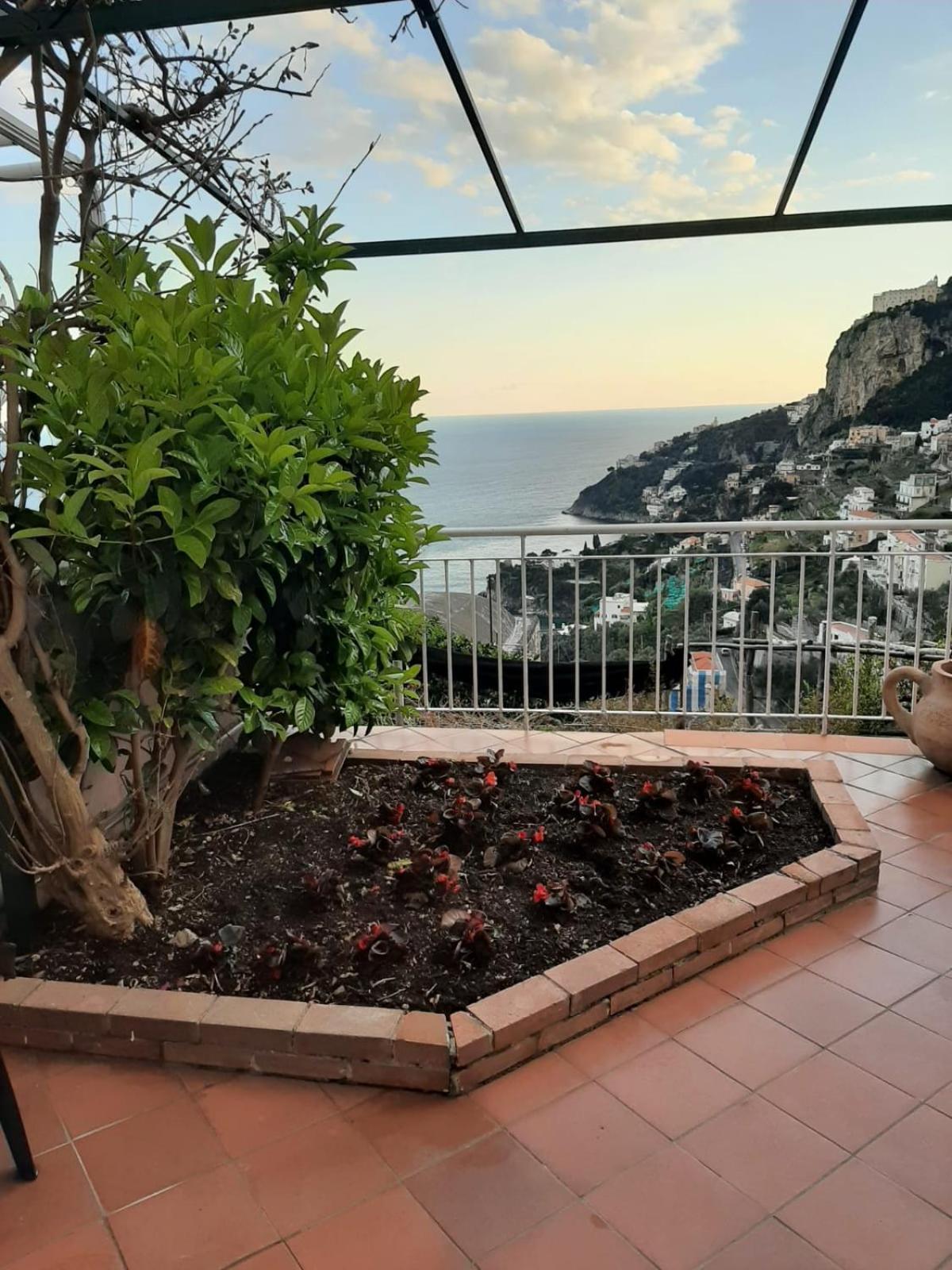 Appartamenti Da Giovanna Amalfi Exterior photo